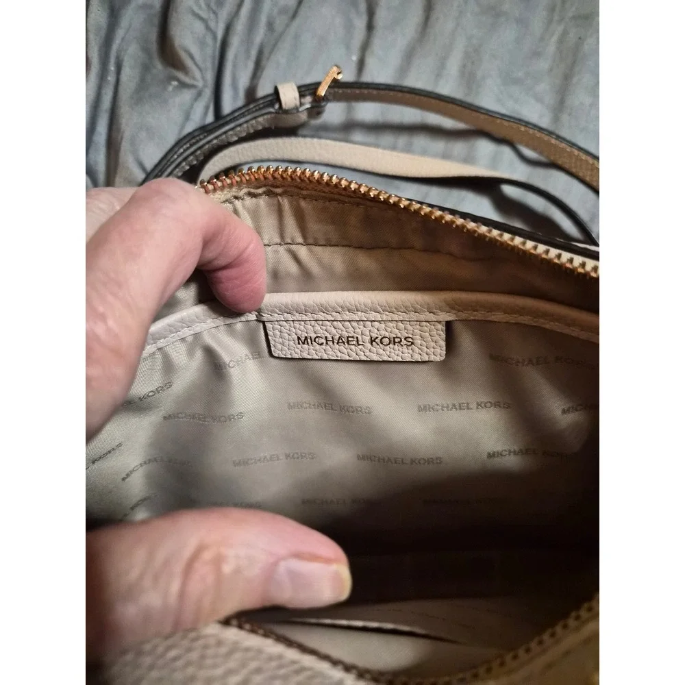 Michael Kors Jet Set EW Floral Applique Crossbody Bag Pink Beige Rose Gold - Picture 10 of 12